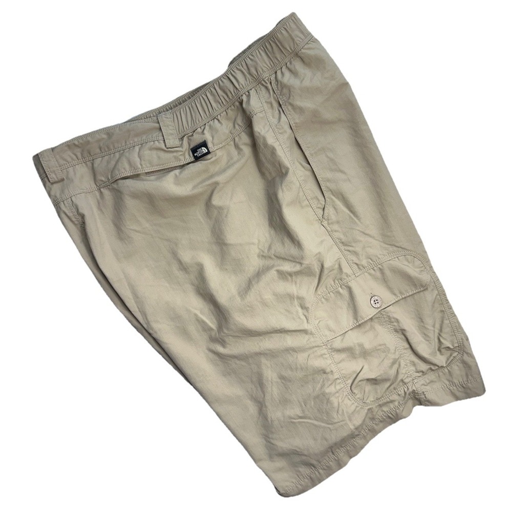 The North Face Cargo Nylon Shorts XXL 2XL Tan Hiking Outdoor Ripstop